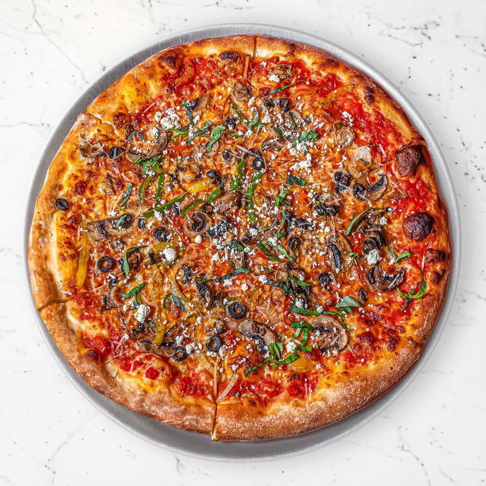 Veggie Lovers pizza at Doughboys Canggu